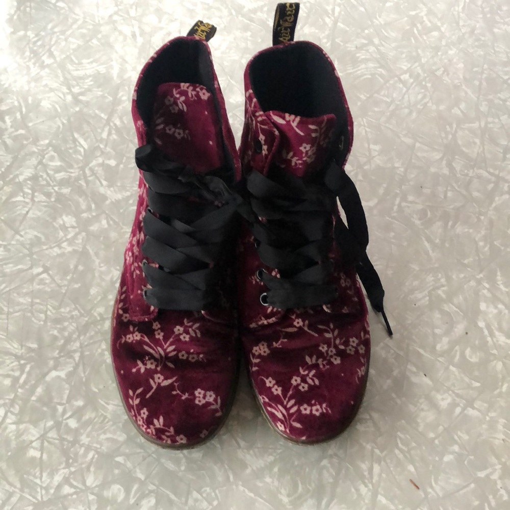 Doc Marten Floral Velvet Hi-Tops Size 9